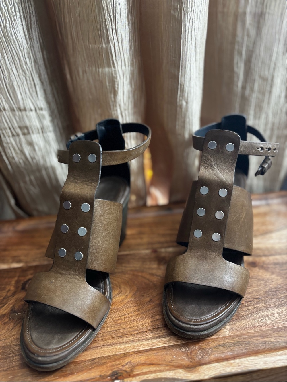 rag & bone Brown Studded Leather Block Heel Sandals 38